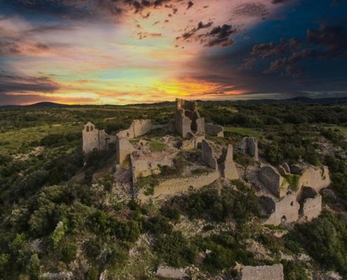 clap-drone-Montpellier-chateau-Aumelas-prise-de-vue-aerienne-