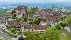 photo aérienne village du lot loubressac
